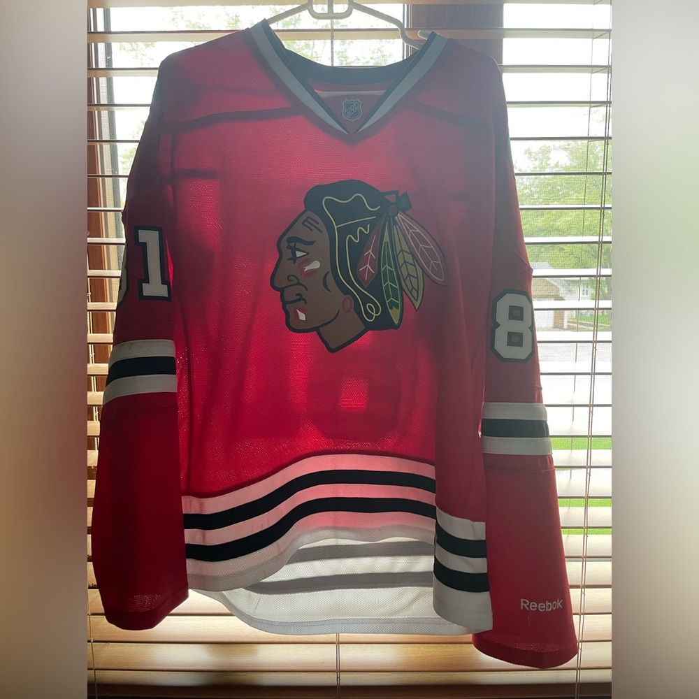 Chicago black hawks jersey